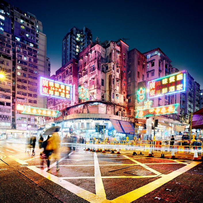 Hong Kong Neonsigns at old building